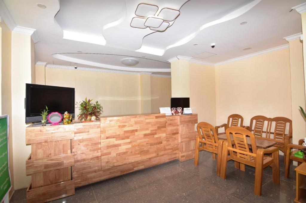 Hotel Grace Таунджи Екстер'єр фото